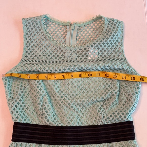 NWT NEW YORK & COMPANY STRETCH DRESS MINT - Picture 6 of 7